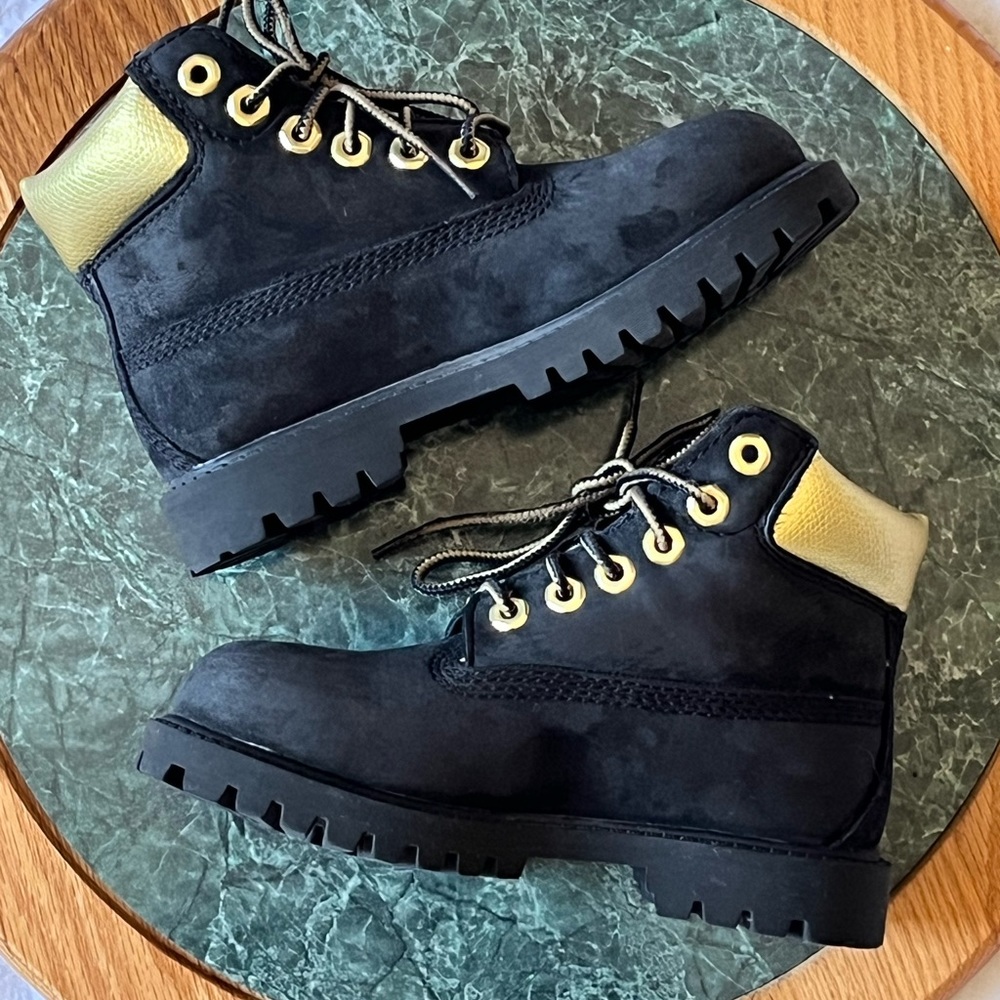 Timberland Toddler's Premium 6" Waterproof Boots - Picture 8 of 10